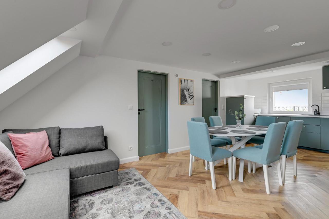 Lion - Comfy Family House Apartment *